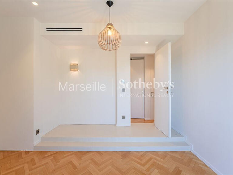 Vente Appartement Marseille 8e - 3 chambres