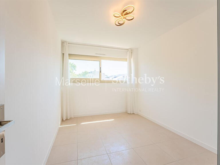 Apartment Marseille 8e - 3 bedrooms - 132m²