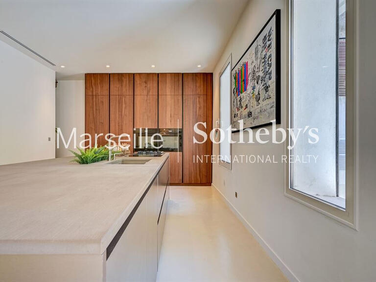 Apartment Marseille 8e - 5 bedrooms - 201m²