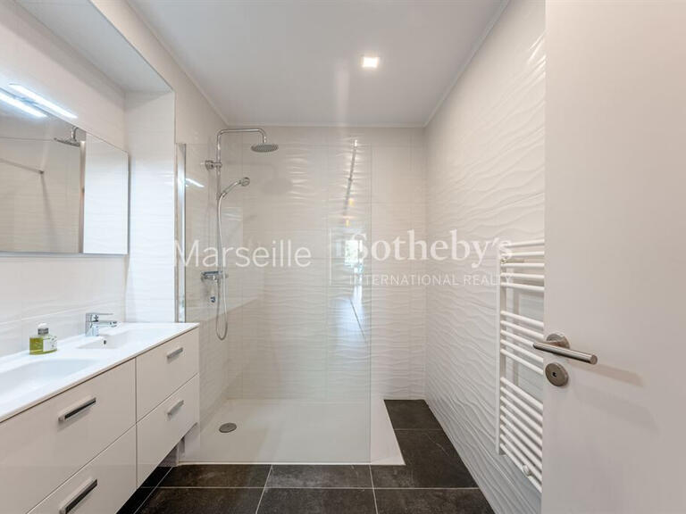 Apartment Marseille 8e - 2 bedrooms - 64m²