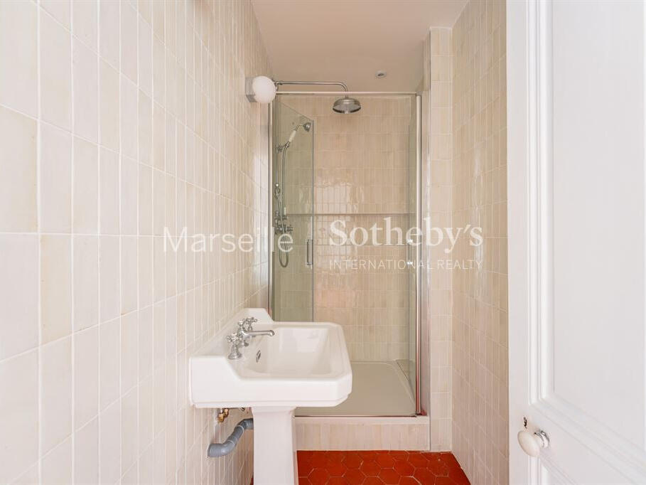 Apartment Marseille 8e