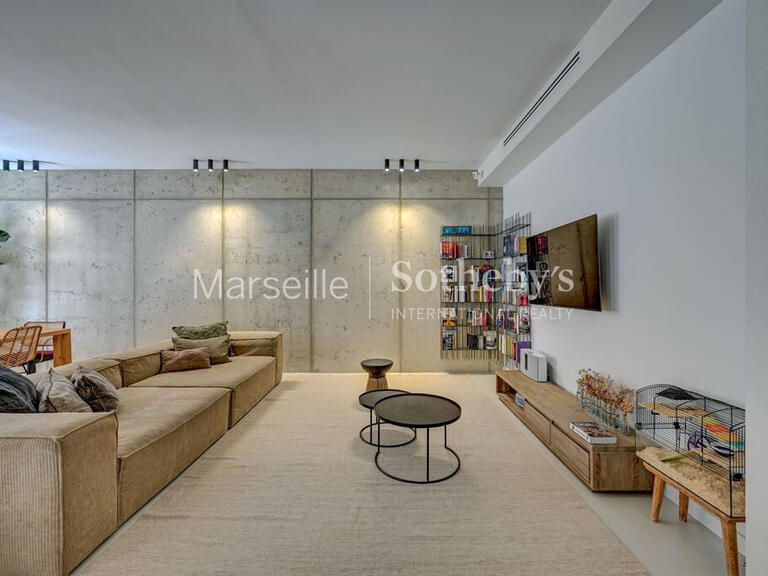 Apartment Marseille 8e - 5 bedrooms - 201m²