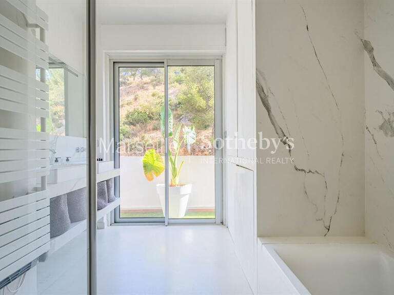 Apartment Marseille 8e - 3 bedrooms - 130m²