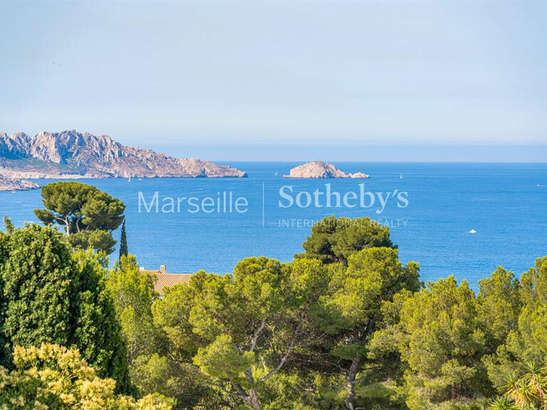 Apartment Marseille 8e - 3 bedrooms - 130m²