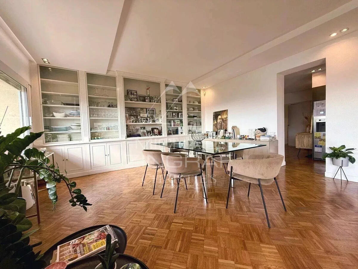 Appartement Marseille 8e