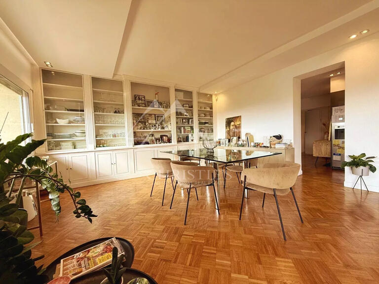 Apartment Marseille 8e - 4 bedrooms - 170m²