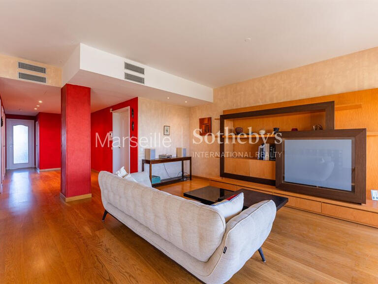 Appartement Marseille 8e - 1 chambre - 84m²