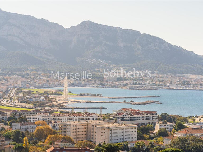 Appartement Marseille 8e - 1 chambre - 84m²