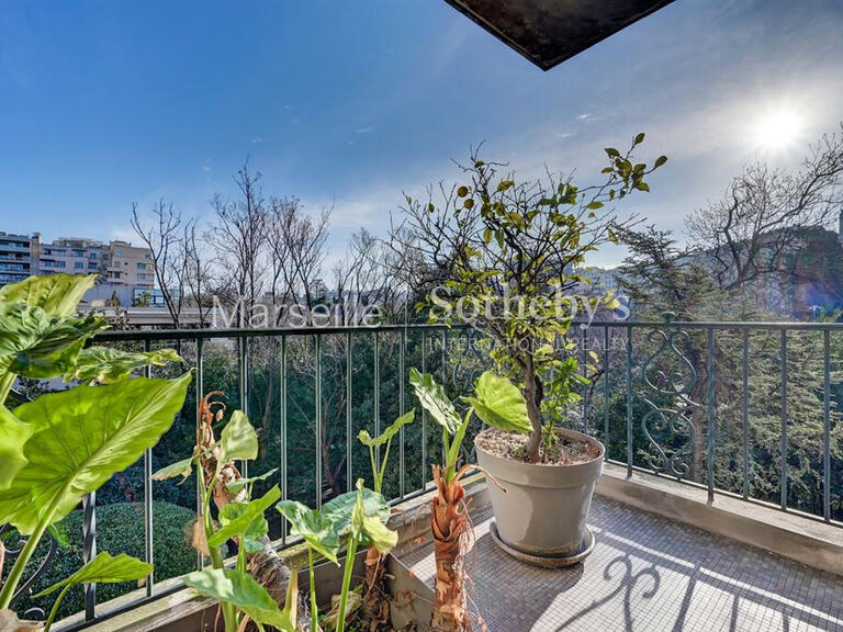 Apartment Marseille 8e - 4 bedrooms - 216m²