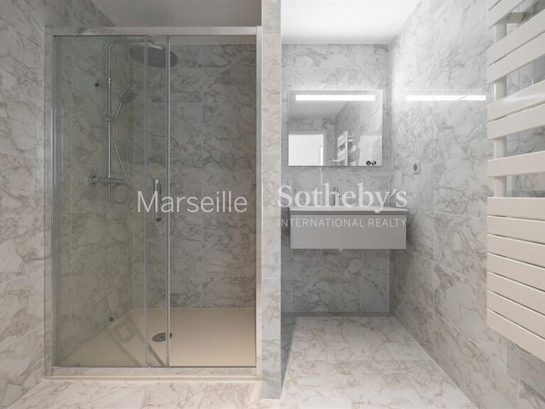 Apartment Marseille 8e - 3 bedrooms - 120m²