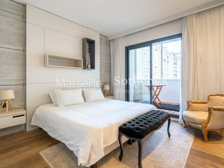 Appartement Marseille 8e - 3 chambres - 168m²