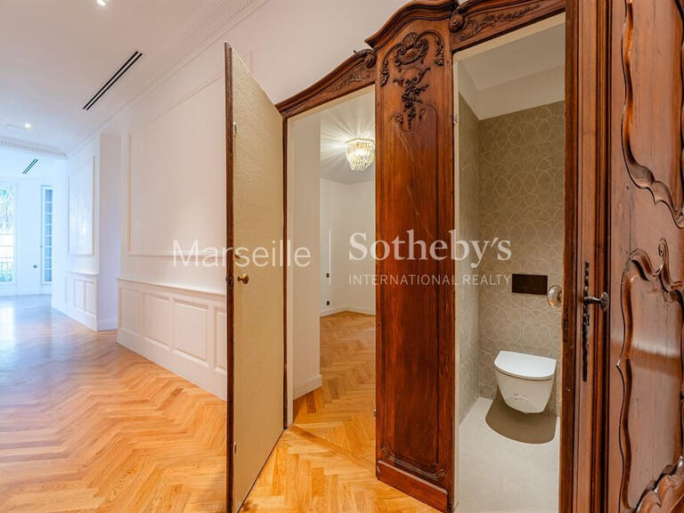 Appartement Marseille 8e - 4 chambres - 280m²