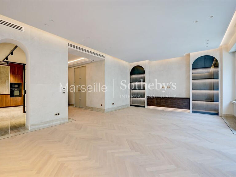 Appartement Marseille 8e - 3 chambres - 143m²