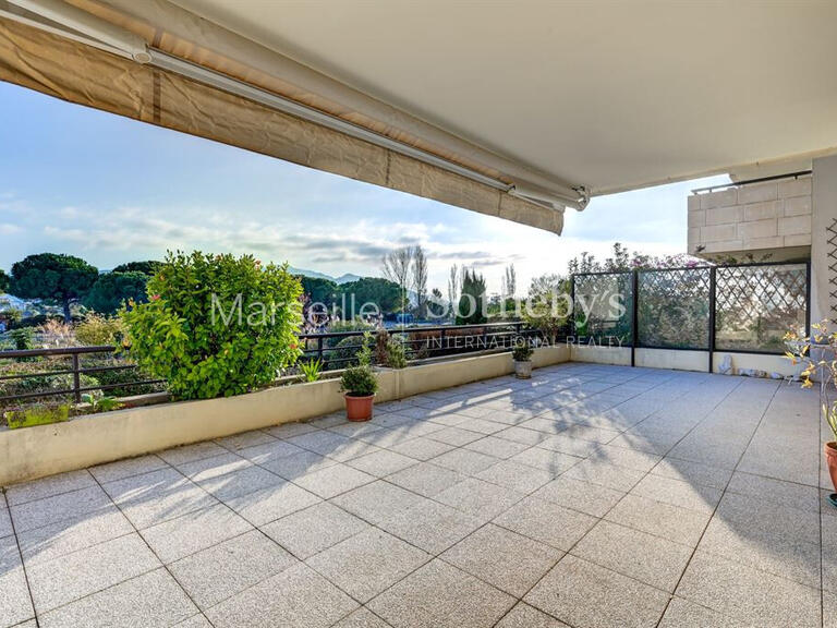 Apartment Marseille 8e - 3 bedrooms - 83m²