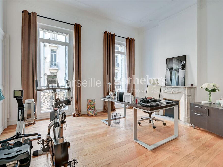 Appartement Marseille 8e