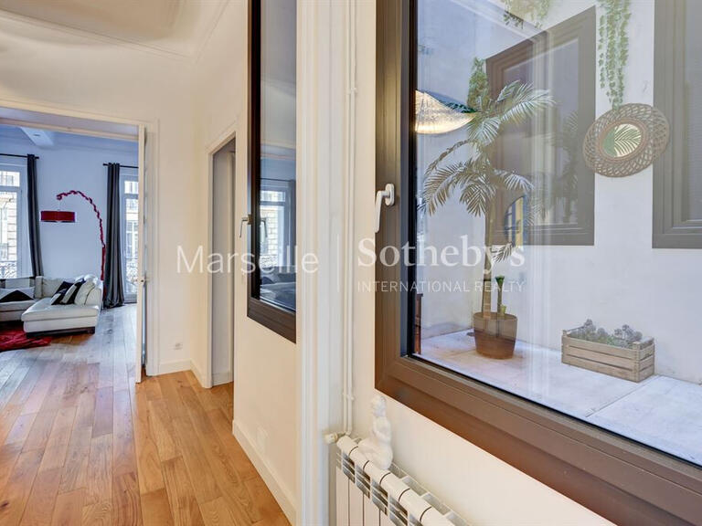 Apartment Marseille 8e - 3 bedrooms - 187m²