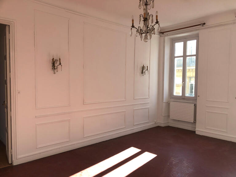 Appartement Marseille 8e - 5 chambres - 184m²