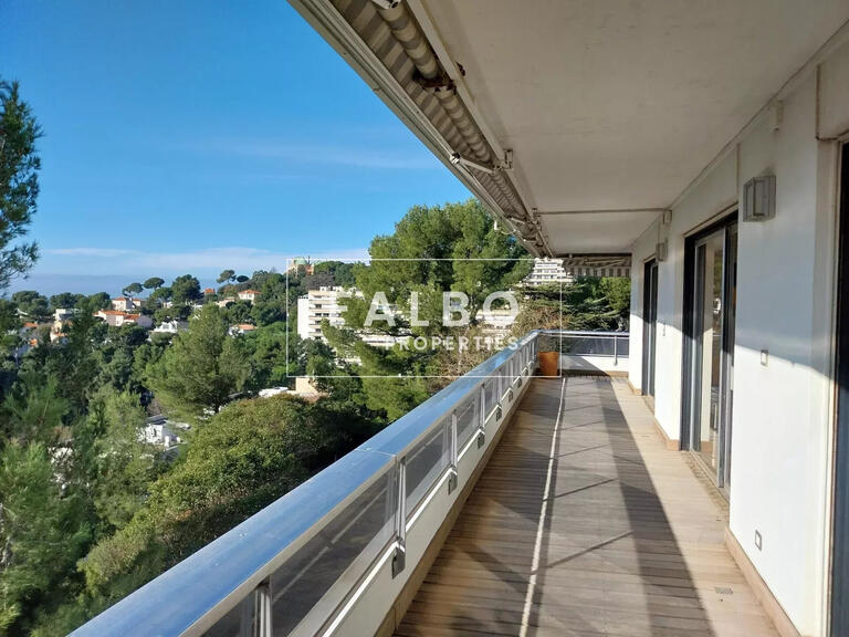 Apartment Marseille 8e - 3 bedrooms - 324m²