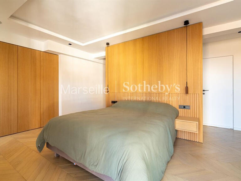 Apartment Marseille 8e - 3 bedrooms - 219m²