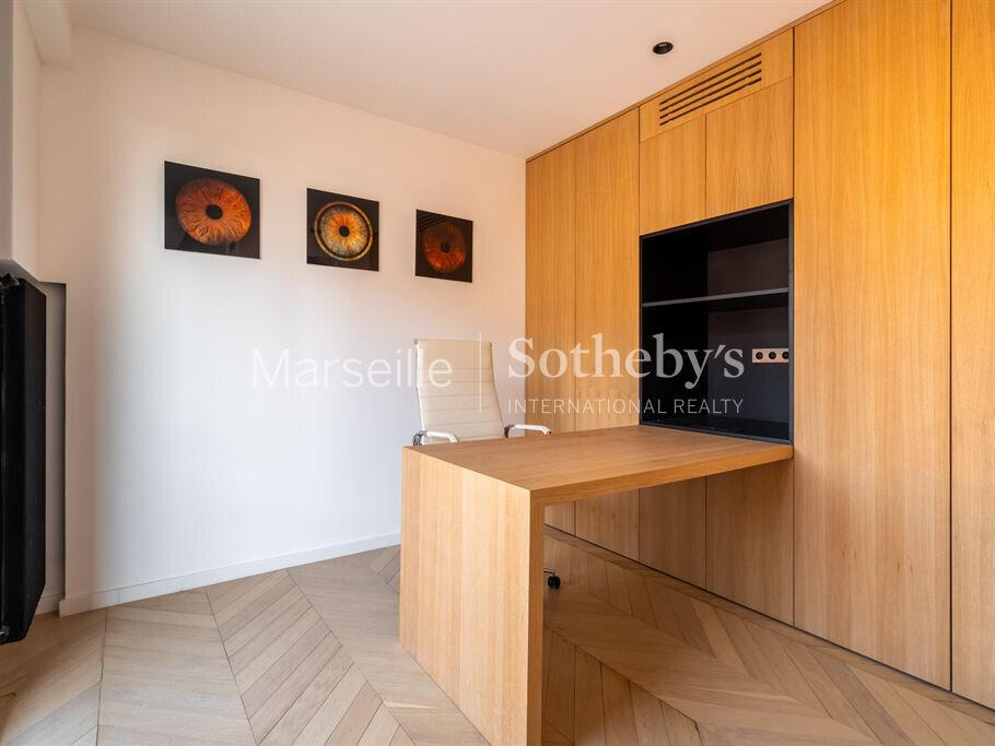 Apartment Marseille 8e