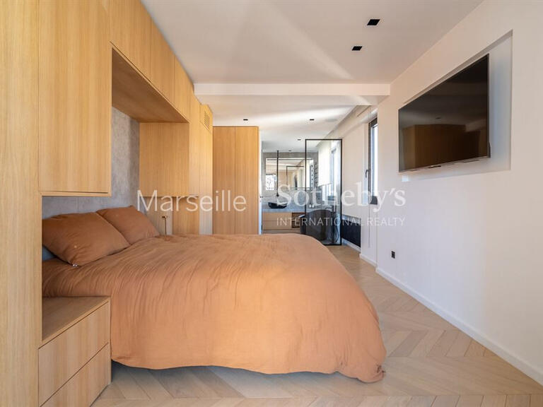 Apartment Marseille 8e - 3 bedrooms - 219m²