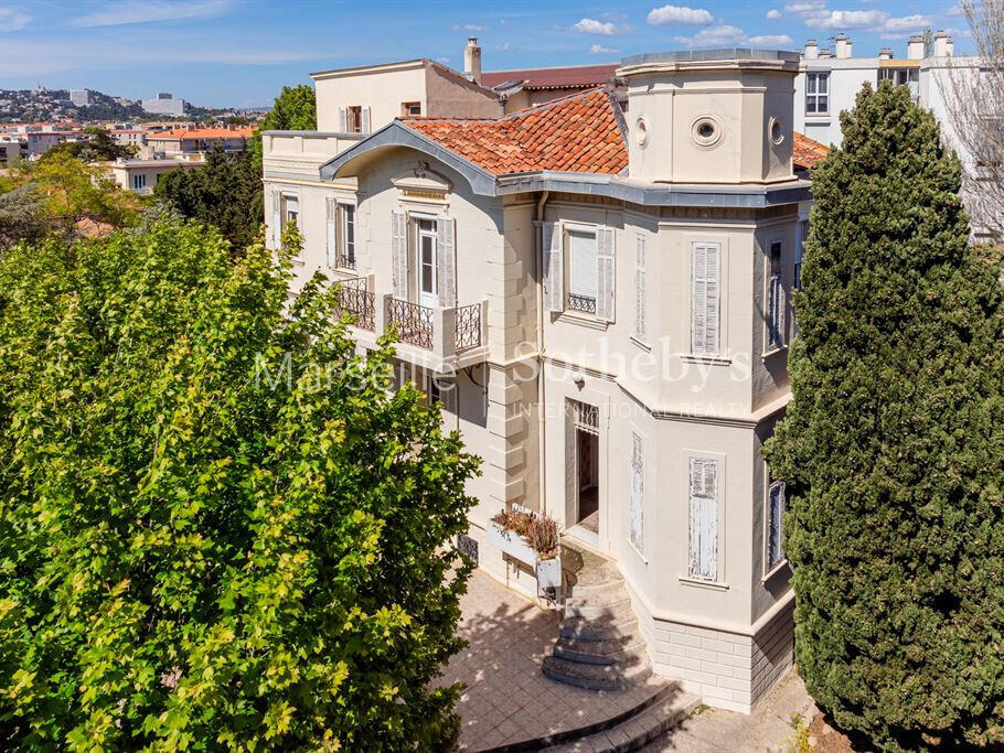 Hôtel particulier Marseille 8e