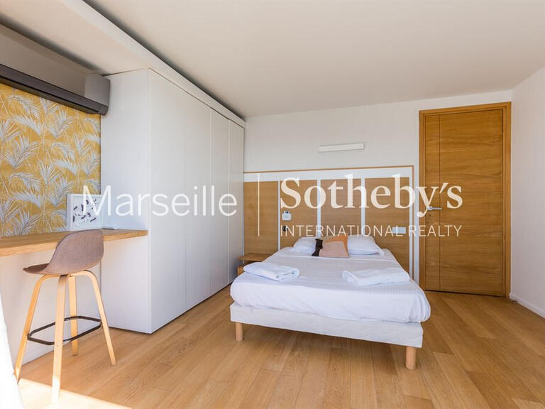 Maison Marseille 8e - 3 chambres - 225m²