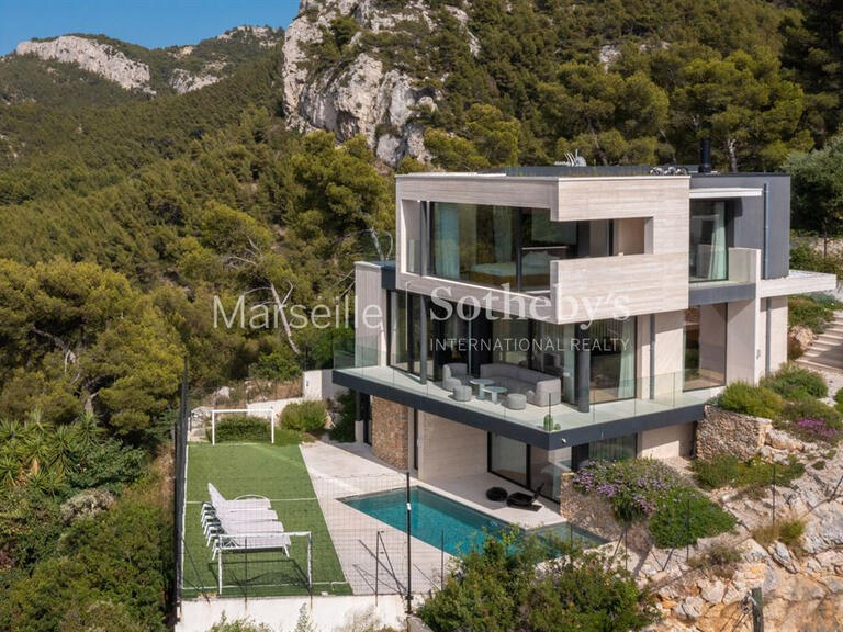 House Marseille 8e - 5 bedrooms - 210m²