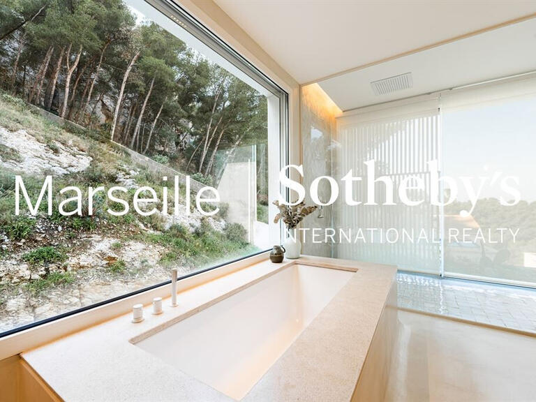 House Marseille 8e - 4 bedrooms - 250m²