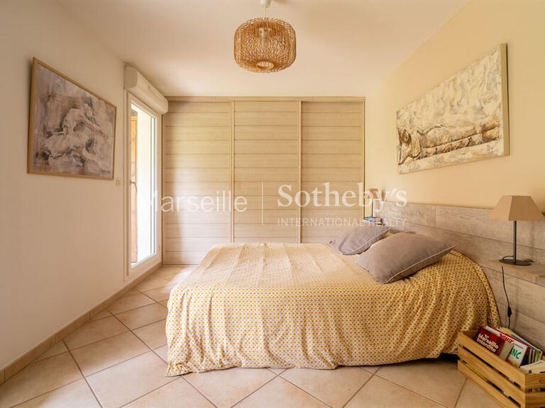 Apartment Marseille 9e - 4 bedrooms - 127m²