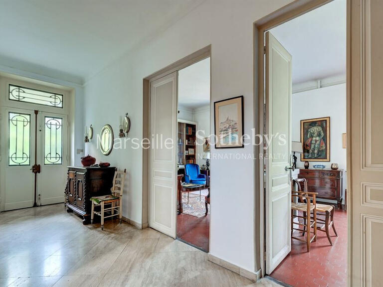 Hôtel particulier Marseille 9e - 5 chambres - 251m²