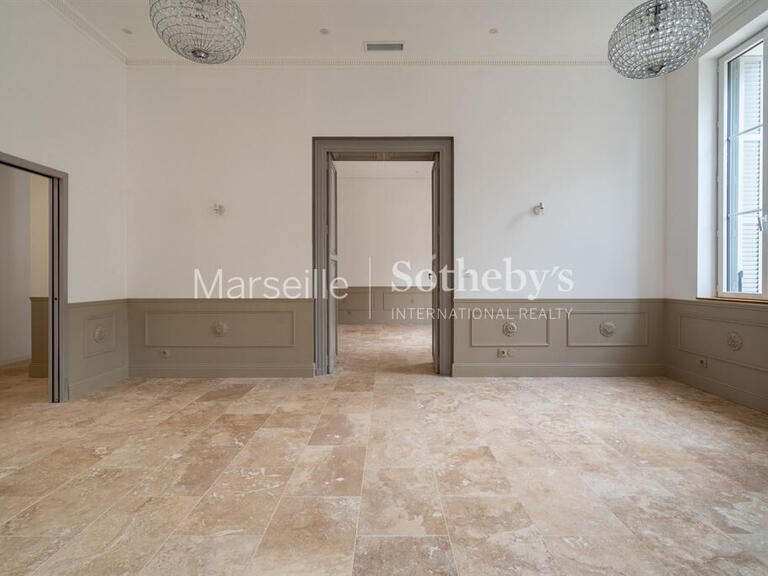 House Marseille 9e - 8 bedrooms - 400m²