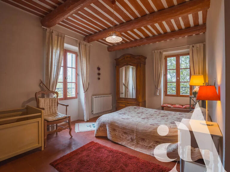 Vente Maison Maubec - 7 chambres