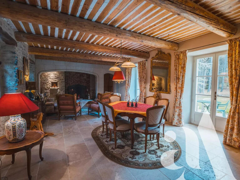 Vente Maison Maubec - 7 chambres