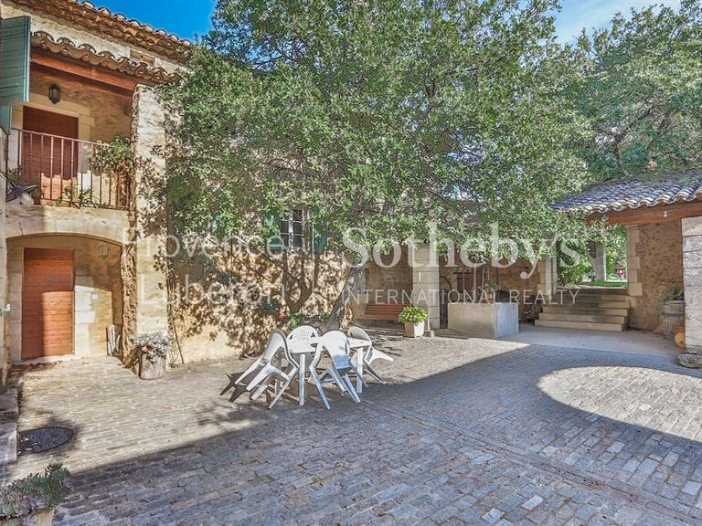 Property Maubec - 7 bedrooms - 350m²