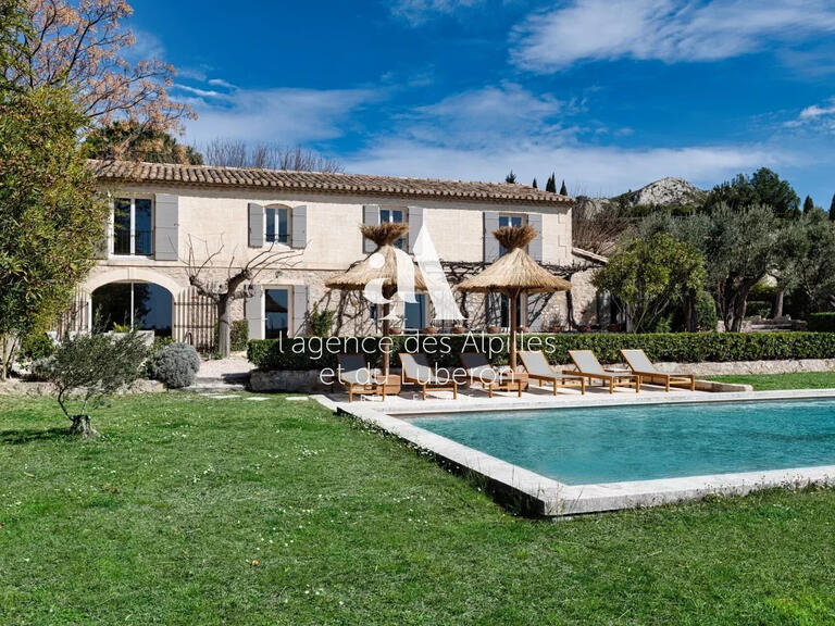 House Maussane-les-Alpilles - 5 bedrooms - 230m²