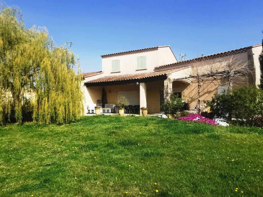 House Maussane-les-Alpilles