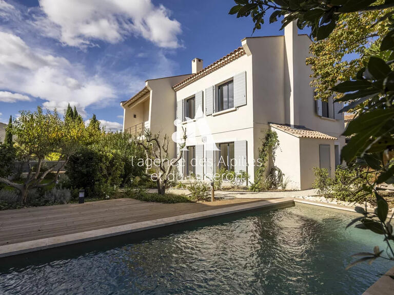 House Maussane-les-Alpilles - 5 bedrooms - 185m²