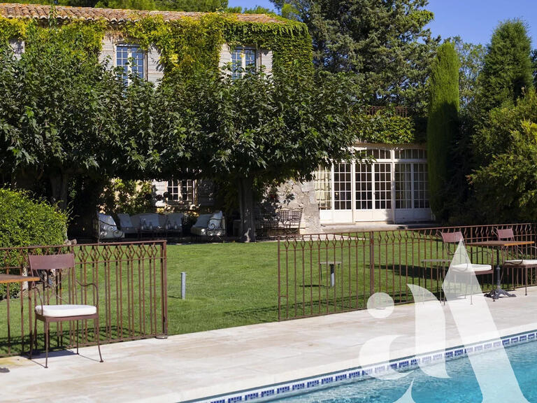 Property Maussane-les-Alpilles - 1600m²