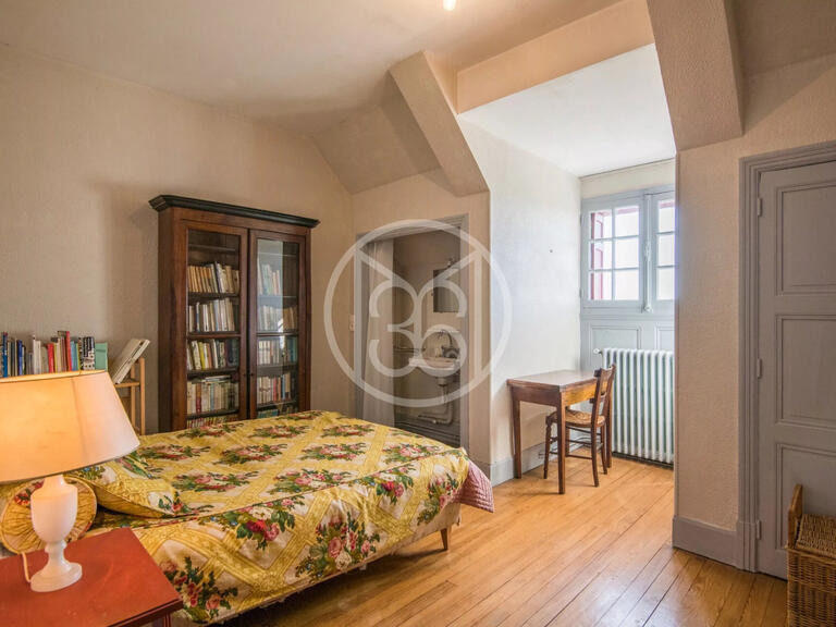 Propriété Mazamet - 8 chambres - 519m²