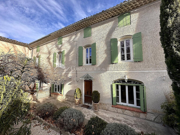 Maison Mazan - 3 chambres - 190m²