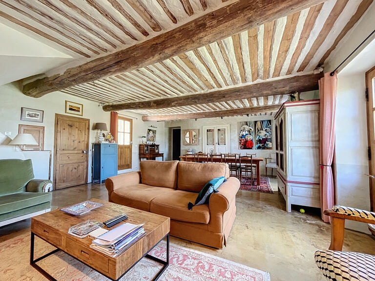 Maison Mazan - 6 chambres - 240m²