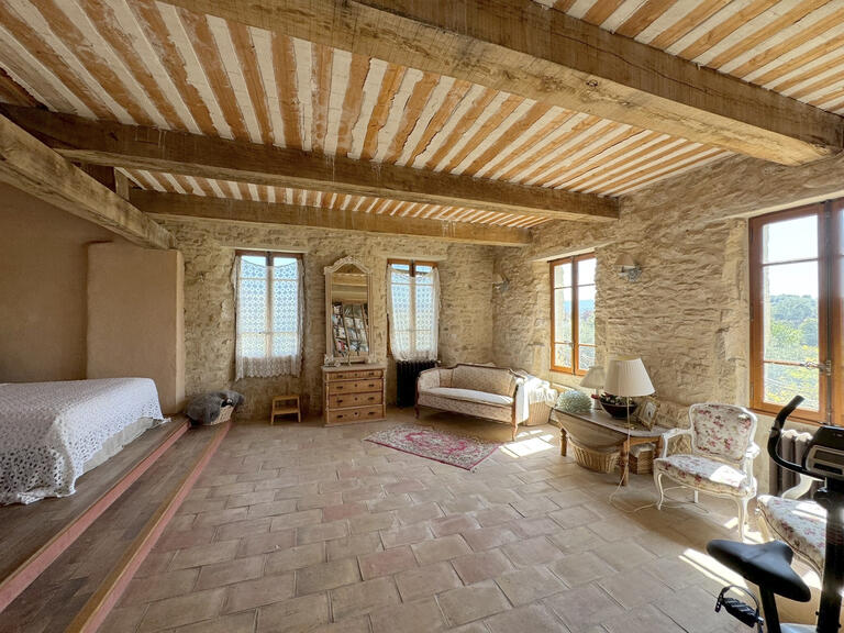 Maison Mazan - 6 chambres - 410m²