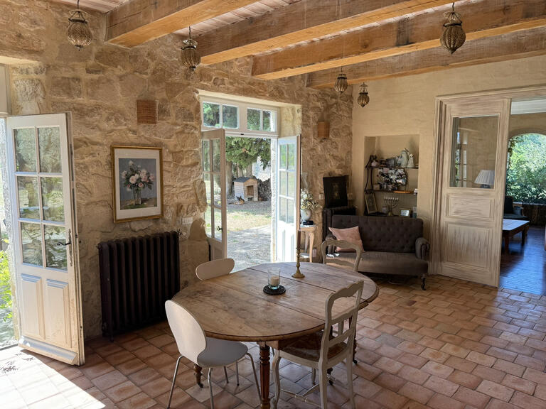 Maison Mazan - 6 chambres - 410m²