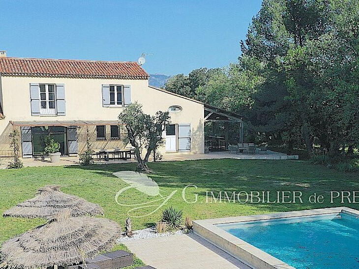 Maison Mazan - 4 chambres - 168m²