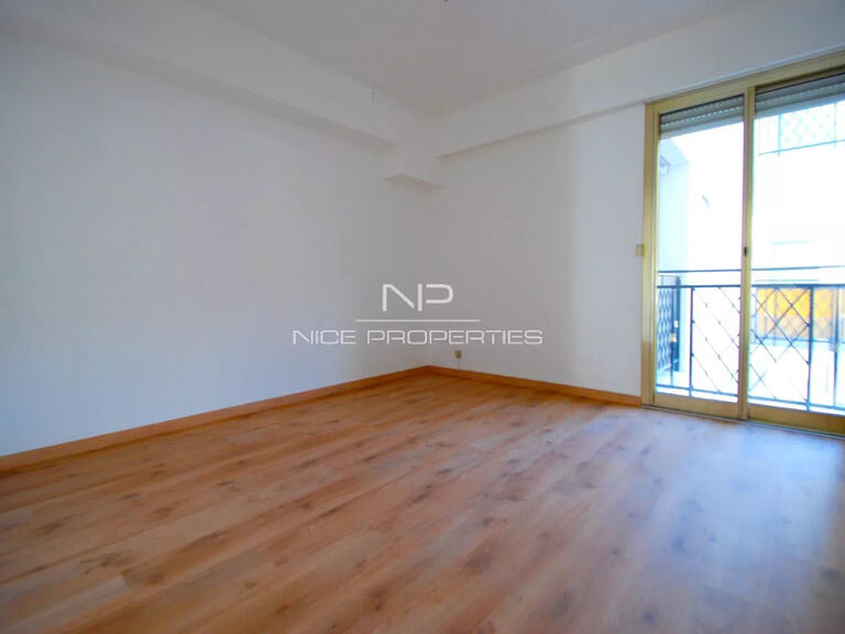 Appartement Menton - 2 chambres - 79m²