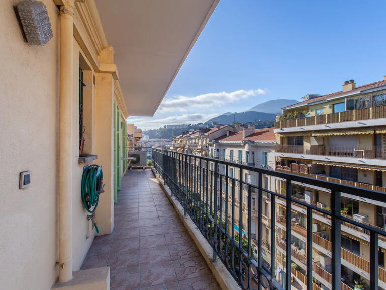 Appartement Menton - 2 chambres - 104m²