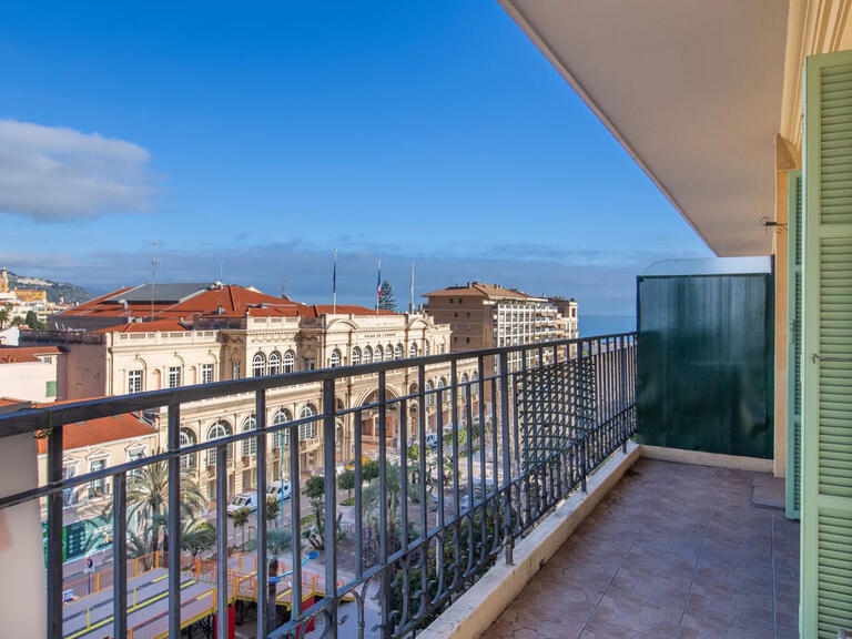 Appartement Menton - 2 chambres - 104m²