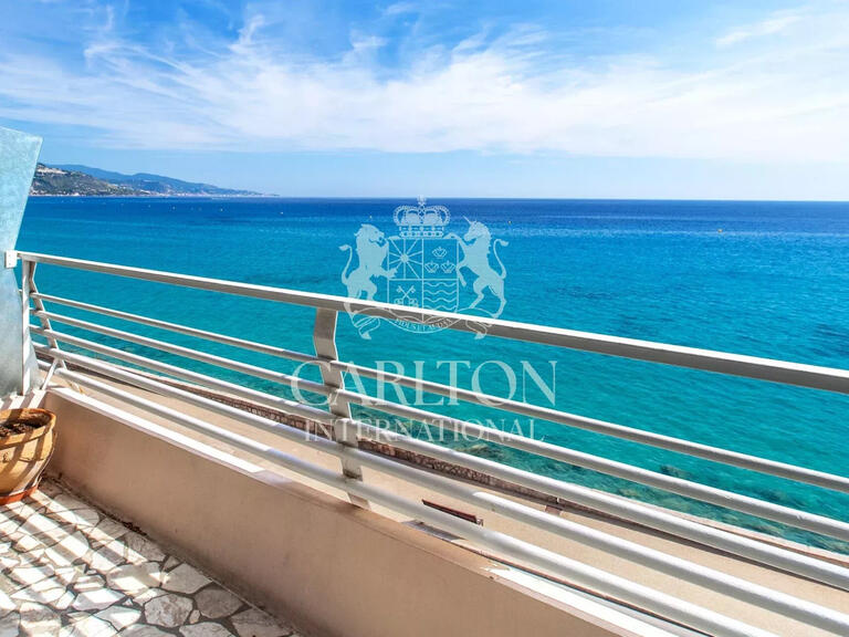 Appartement Menton - 2 chambres - 83m²