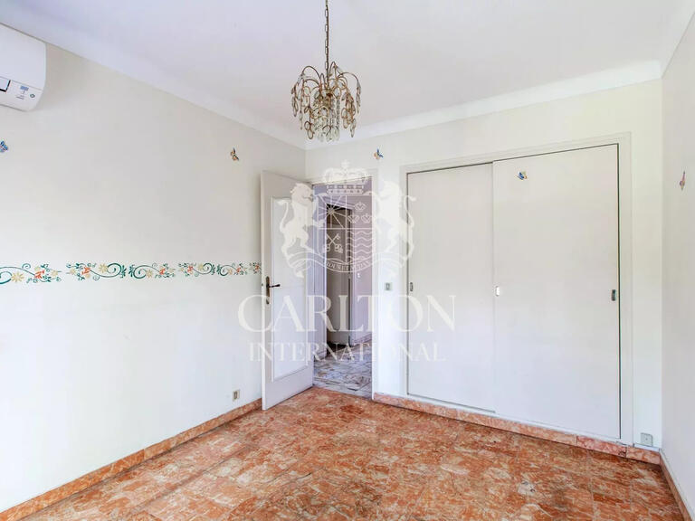 Appartement Menton - 2 chambres - 83m²